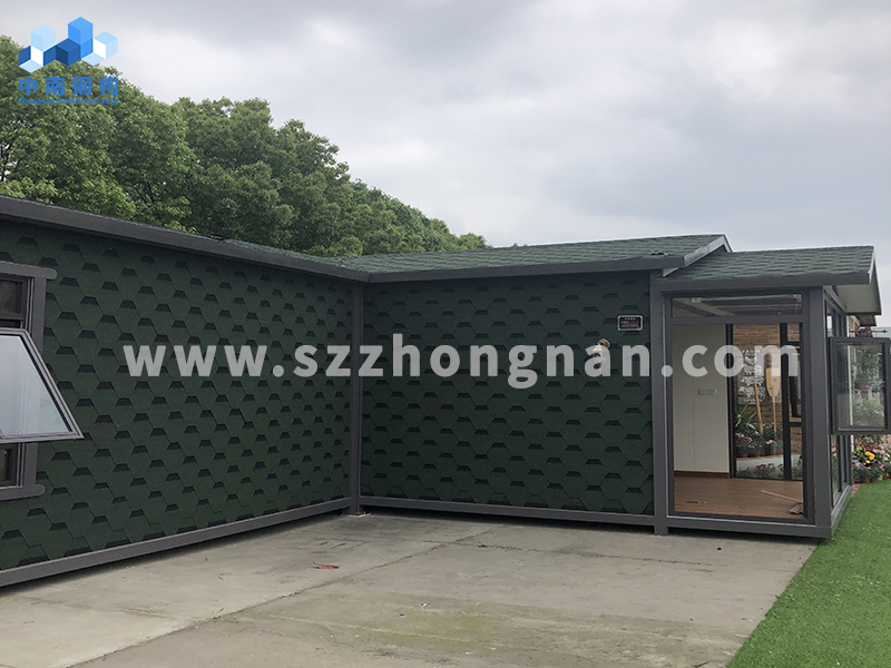引入现代家居元素的住人集装箱酒店存在什么特点？